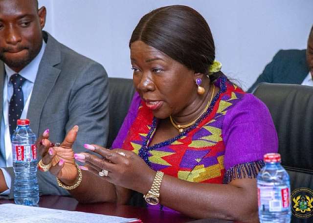 Ghana and Burkina Faso's annual trade volume exceeds US$1 billion, Trade Minister announces at Ouagadougou crafts fair, calls for deeper industrial cooperation